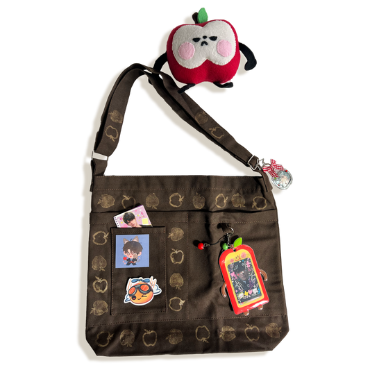 CALEB: tote