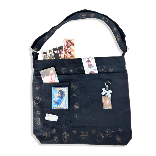 ZAYNE: tote