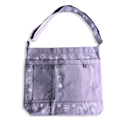ZAYNE: tote